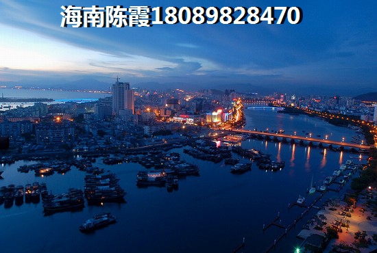 海口西海岸高尔夫温泉别墅生纸空间高吗？